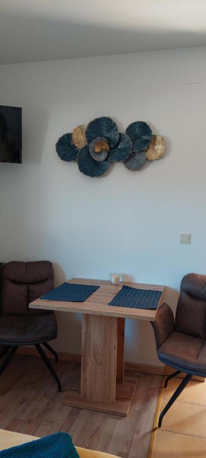 Wald-Panorama-Zimmer Acomodação com café da manhã Mönichkirchen Exterior foto