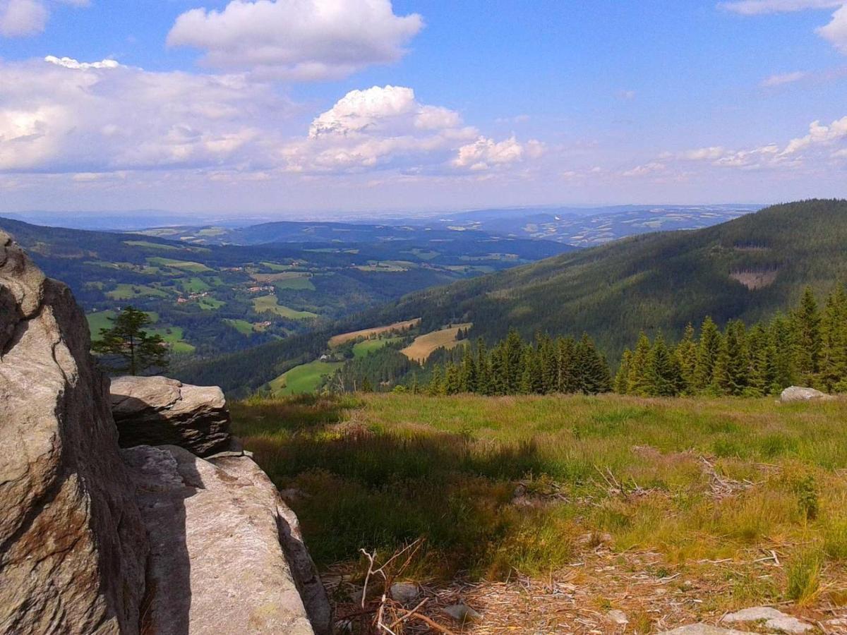 Wald-Panorama-Zimmer Acomodação com café da manhã Mönichkirchen Exterior foto